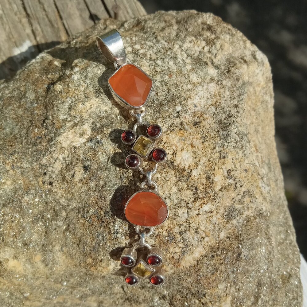 Gorgeous long Carnelian, Garnet and Citrine 925 Pendant